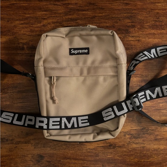 Sold - Supreme shoulder bag - Picture 5 of 6